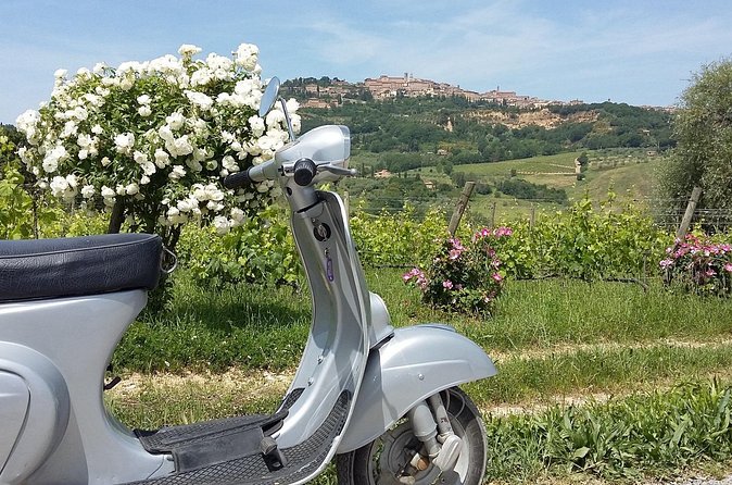 3-Hours Vespa Tour in the Tuscan Hills - Photo stops that give the tour its rhythm