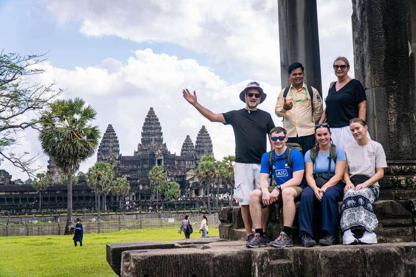 Angkor Wat: Guided Vespa Tour / Tuk Tuk or Car - Why a Vespa changes your Angkor day