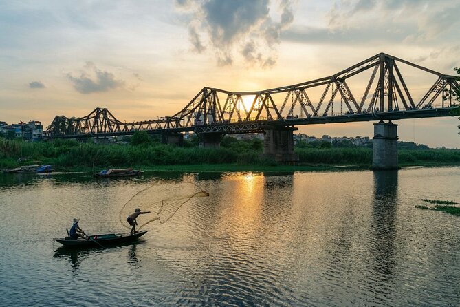 Bat Trang Ceramic Village Half-day Vespa Tour from Hanoi - Lunch, coffee, and a taste of local life