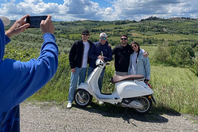 Chianti Vespa Adventure – Small Group from Florence - The Vespa lesson is not a formality