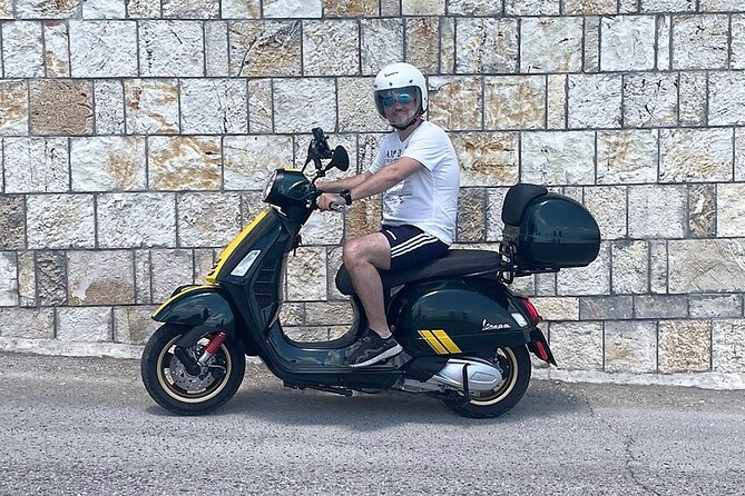 Corfu 300cc Vespa Scooter Rental - Is the Corfu Vespa rental worth booking?