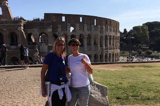 English: Vespa Tour Rome- Experience like a Roman - Trastevere: 15 minutes in a classic Roman neighborhood