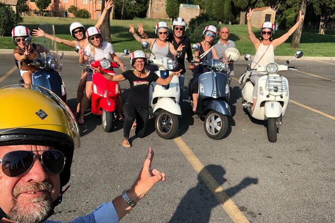 English: Vespa Tour Rome- Experience like a Roman - What the three-hour length really means
