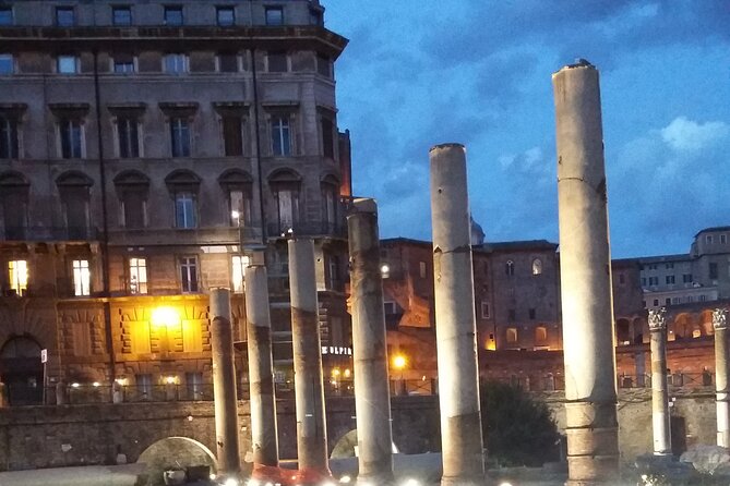 Exclusive Rome by Night Vespa Tour - Why a Vespa works well for evening Rome