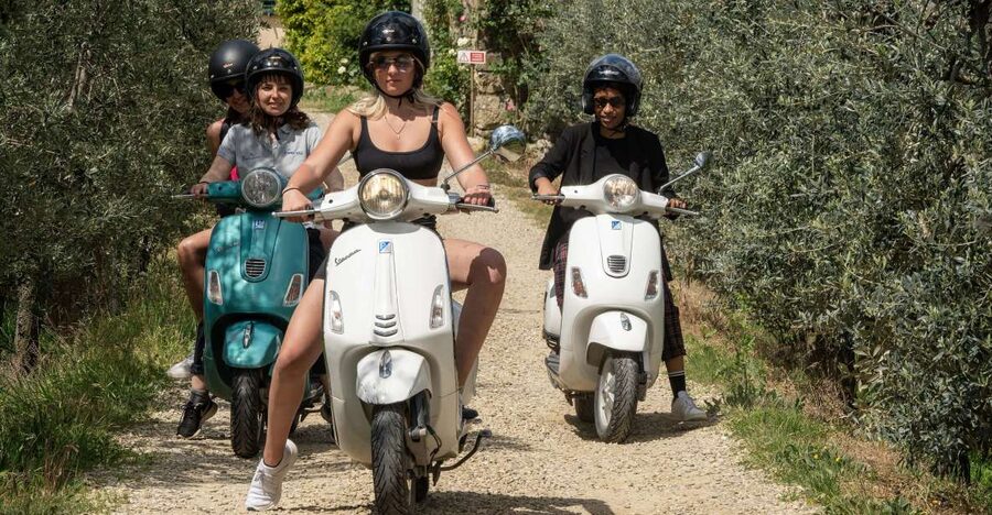 Florence: Chianti Wine Region Vespa or Fiat Topolino Tour - Chianti Hills and Impruneta by back road