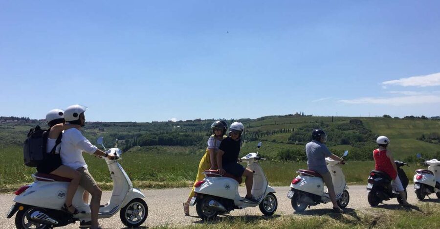 Florence: Full-Day Tuscany Vespa Tour in Chianti - Getting Started With the Vespa