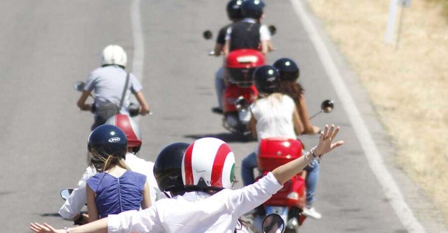 From San Gimignano: Vespa Tour in Chianti - Starting from San Gimignano