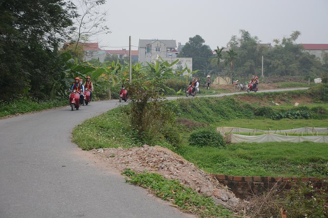 Hanoi Back Street Vespa Tours: Full Day Vespa Tours - Lunch near Truc Bach Lake