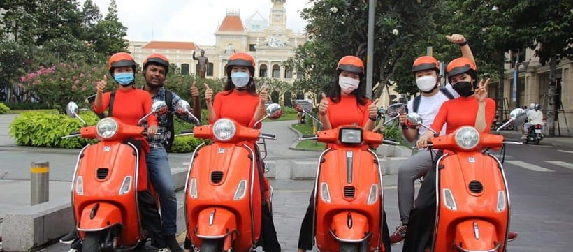 Hanoi Hidden Gems: Jeep, Vespa or Motorbike Tour - Train Street and a conversation with a local family