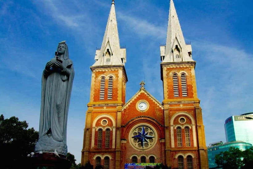 Hanoi Hidden Gems: Jeep, Vespa or Motorbike Tour - Hanoi’s lanes, markets, and French Quarter