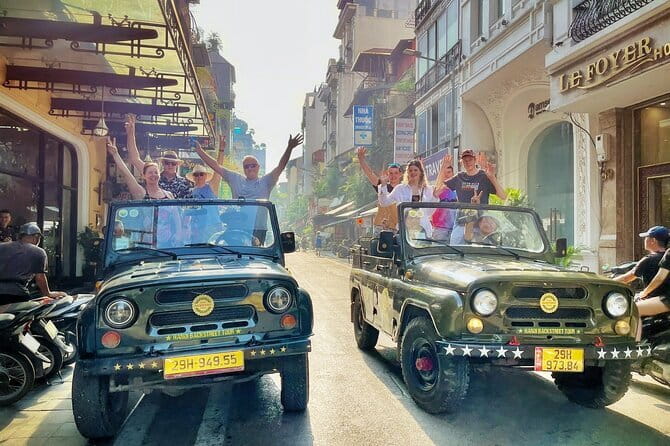 Hanoi Michelin Star Food Tour Via Jeep, Vespa or Motorbike - Coffee and train views on Train Street