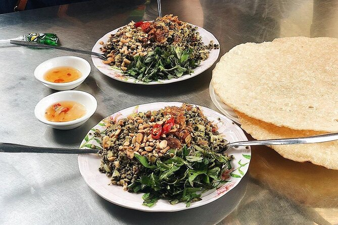 Hoi An Vespa Food Tour: Authentic & Exotic Food Culture - Cam Chau: banh mi and a hidden banh xeo restaurant