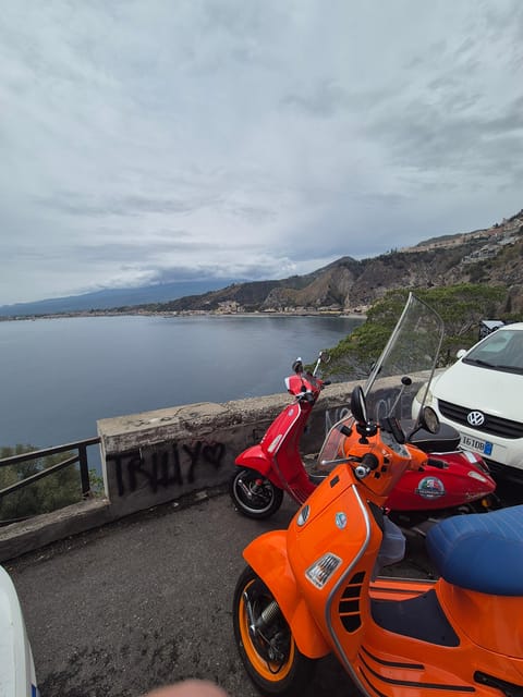 Panoramic Vespa tour of Taormina, Castelmola and White Lotus series locations - Why a Vespa works so well in Taormina
