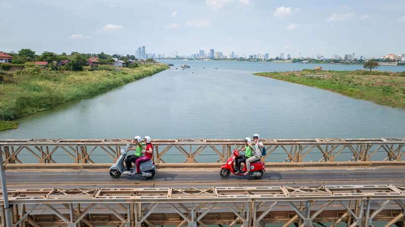 Phnom Penh: Silk Island Tour by Vespa with Tuk Tuk Available - Why Silk Island makes a smart Phnom Penh side trip