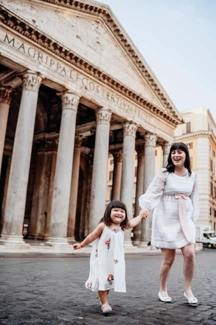 Photo Shoot in Rome with Vespa And Vintage Fiat 500 Options - Trevi Fountain, where timing matters
