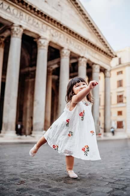 Photo Shoot in Rome with Vespa And Vintage Fiat 500 Options - Cameras, files, and delivery