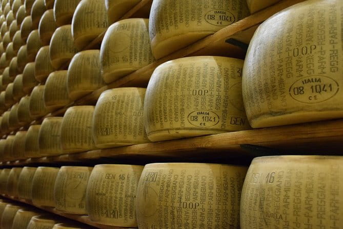 Private Tuscany Vespa Tour - Who will enjoy this private Vespa day?
