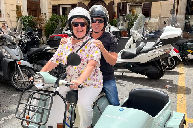 Private Vespa Sidecar Tour with Hotel Pickup - Guides, questions, and the private format