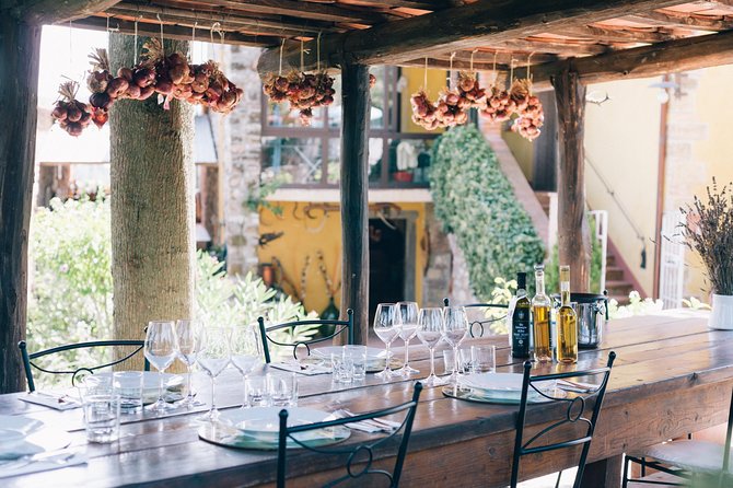 Private Vespa Tour in Chianti - Lunch and wine make the ride more than sightseeing