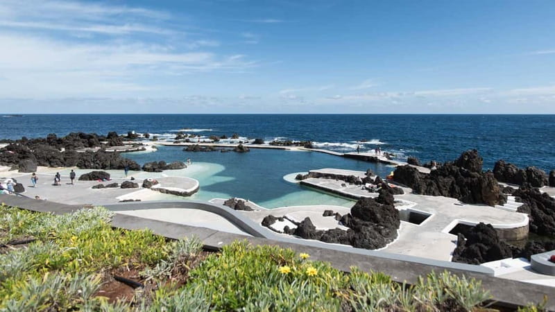 Private Vespa West Tour-Seixal,São Vicente,Porto Moniz(4hr) - Seixal: black sand and volcanic water