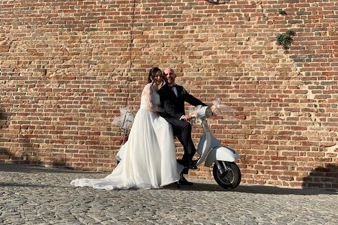 Rent a vintage Vespa for a whole day in Alba - Following the route through the Langhe