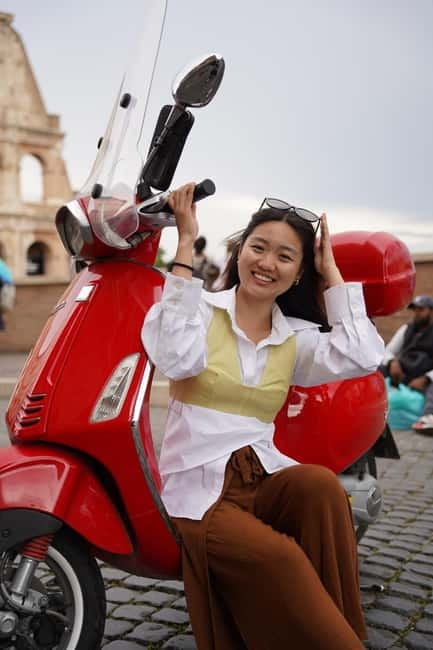 Rome: All In One Day by Vespa - Trevi Fountain, Piazza Venezia, and the Pantheon