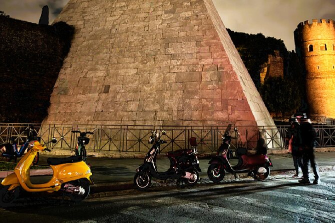 Rome by Night Vespa Ride: Icons of Rome - The fountain at Acqua Paola and Janiculum Hill at sunset