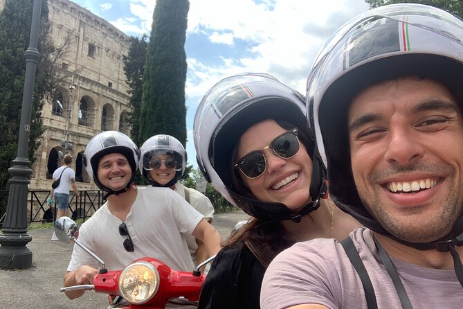 Rome by Vespa – Vespa Tour with Local Guide Francesco - The Colosseum from the saddle
