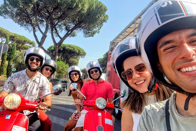 Rome by Vespa – with Francesco: the Best Guided Vespa Tour - The Colosseum from the road