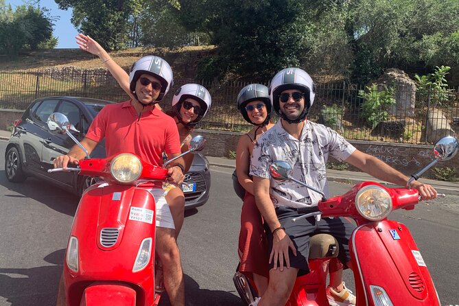 Rome by Vespa – with Francesco: the Best Guided Vespa Tour - Janiculum Hill and the Fontanone