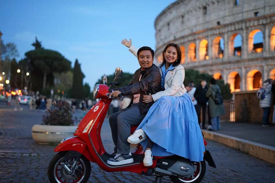 Rome: City Highlights Nighttime Vespa Photoshoot Jouney - Why a nighttime Vespa tour works well in Rome