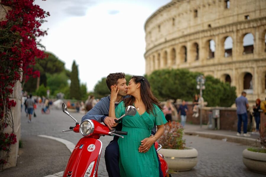 Rome: Explore the City by Vespa with an Optional Photoshoot - Piazza Venezia closes the loop