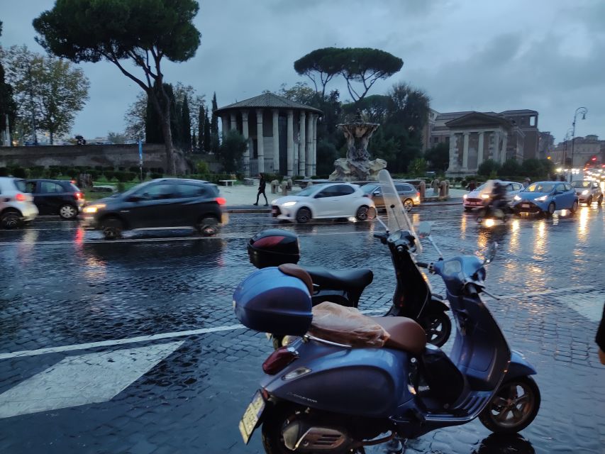 Rome: Guided Vespa City Tour - Seeing Rome from the back of a Vespa