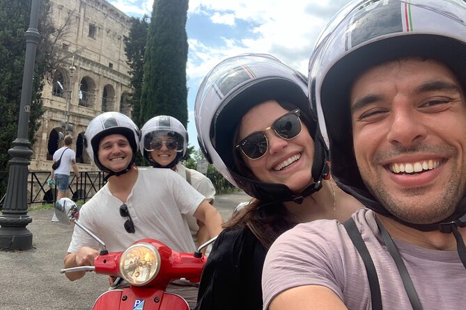 Rome in Style: Panoramic Vespa Experience with Licensed Driver - Central Rome: Trevi Fountain, Spanish Steps, and Piazza Navona