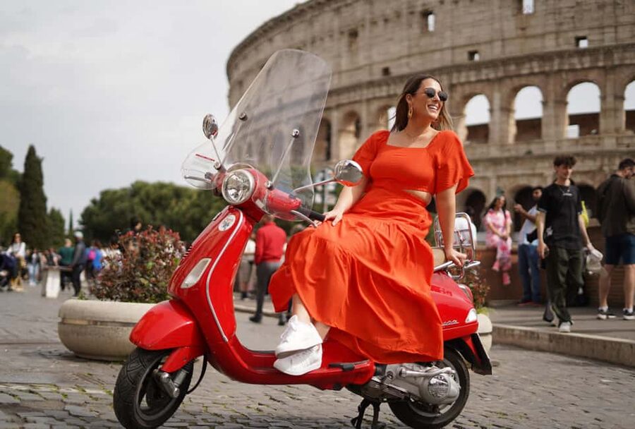 Rome on a Vespa – Photography Service - Starting near Via del Colosseo