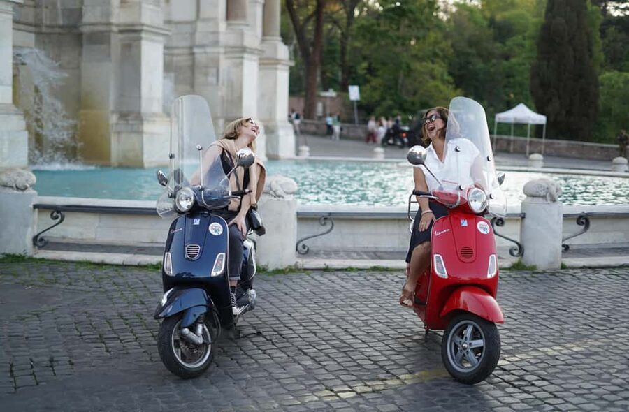 Rome on a Vespa – Photography Service - Timing, weather, and practical limits