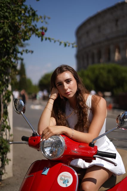 Rome: Photography services by Vespa with Aperol Spritz - Meeting near the Colosseum