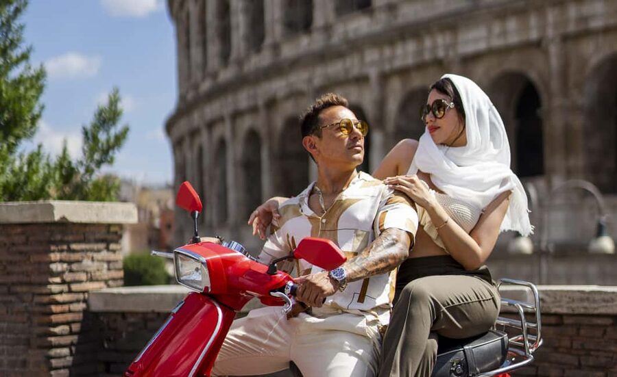 Rome: Private Vespa Experience with Professional Photoshoot - Meeting Near the Colosseum