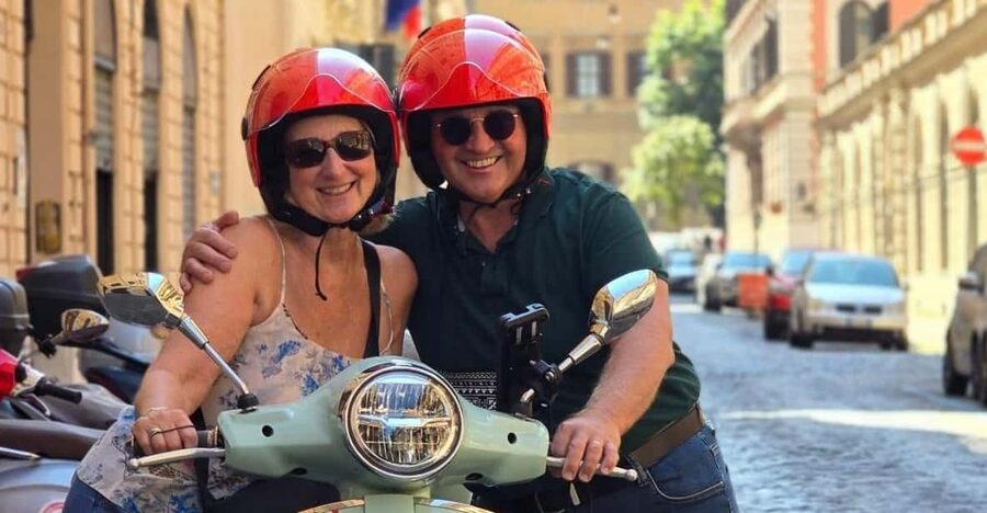 Rome: Vespa 125cc Daily rental ( Rome Termini & Vatican ) - Why a Vespa changes the way you see Rome