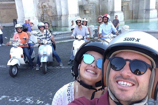 Rome Vespa Grand Tour - Piazza Navona and the Vatican