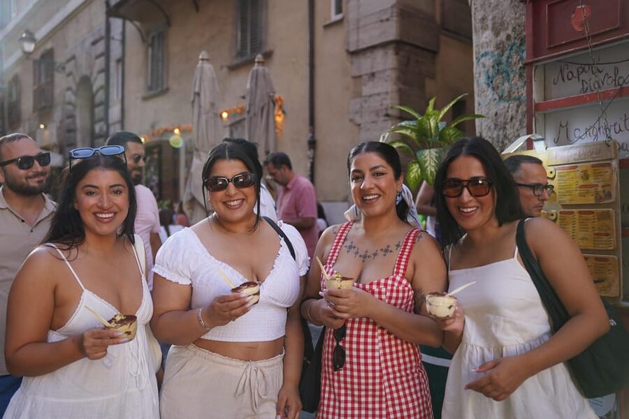 Rome: Vespa Ride with Pictures and Sweet Tastings - Key points to know before booking