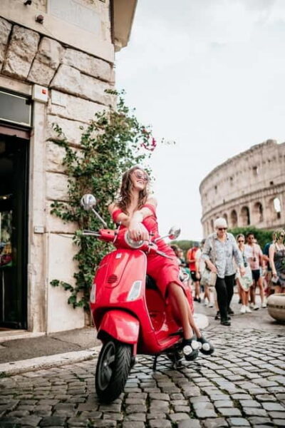 Vespa Tour with Gelato and Photos