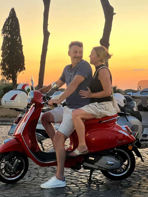 Rome: Vespa Tour with Local Guide - A fast Roman ride with an important vehicle question