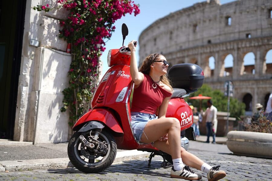 Rome: Vespa Tour with Photo services Small‑Group Highlights - Circus Maximus and the road toward Aventine Hill