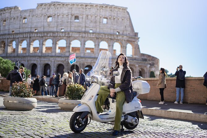 Rome Vespa tour with Pro Photographer - The Colosseum starts the Roman story