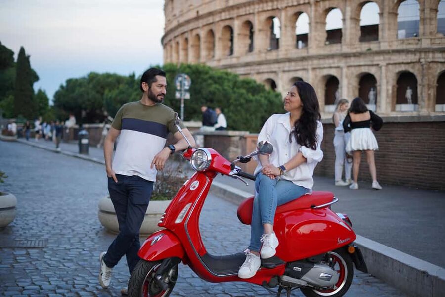 Rome: Vespa Tour with Professional Photographer - Why a Vespa works so well in Rome