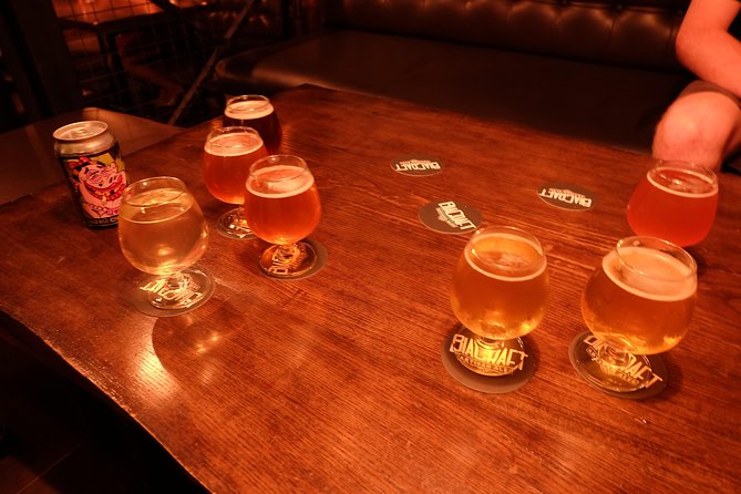 Saigon Night Street Food and Craft Beer Tour by Vespa Scooter - Craft beer at the bar