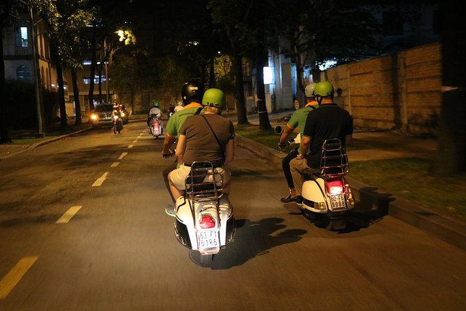Saigon Vespa By Night Street Food Tour 4,5 Hours - Who should book this experience?