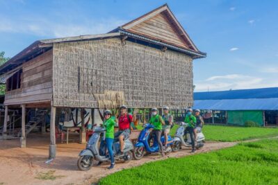 Siem Reap Countryside Sunset Vespa Tour / Tuk Tuk Available