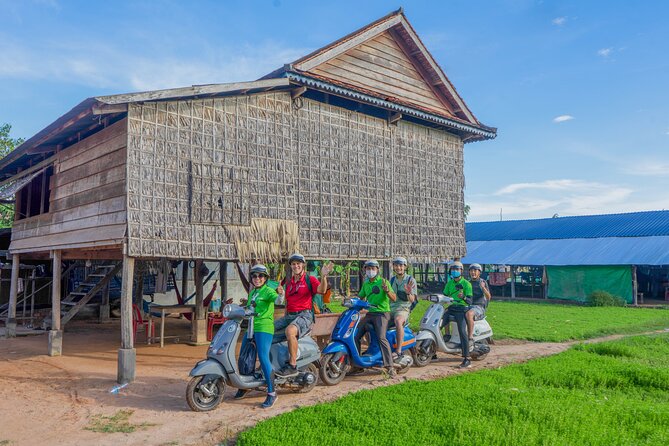 Siem Reap Countryside Sunset Vespa Tour / Tuk Tuk Available - What the passenger Vespa ride is really like